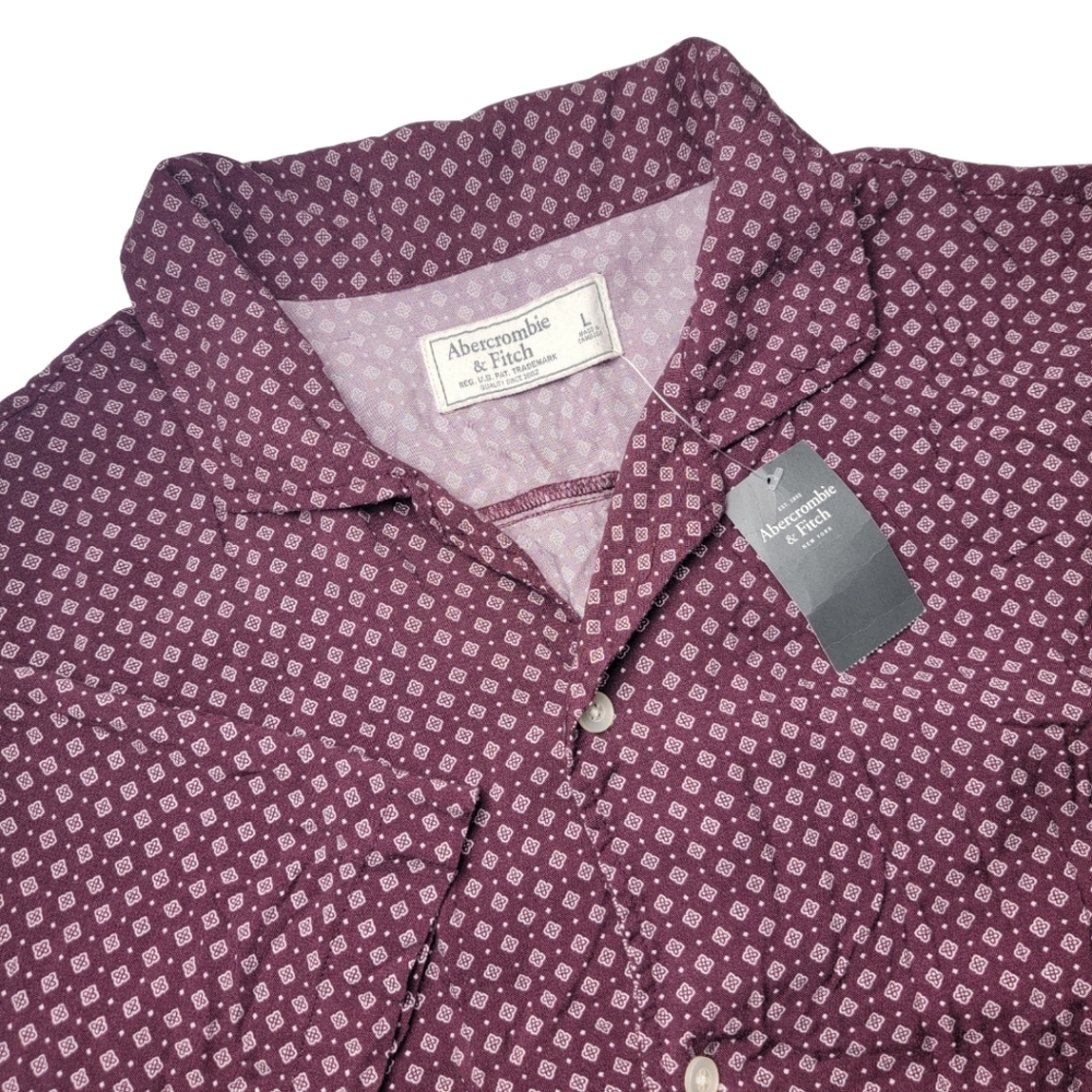Abercrombie & Fitch Short Sleeve Resort Shirt - Burgundy Medallion Print